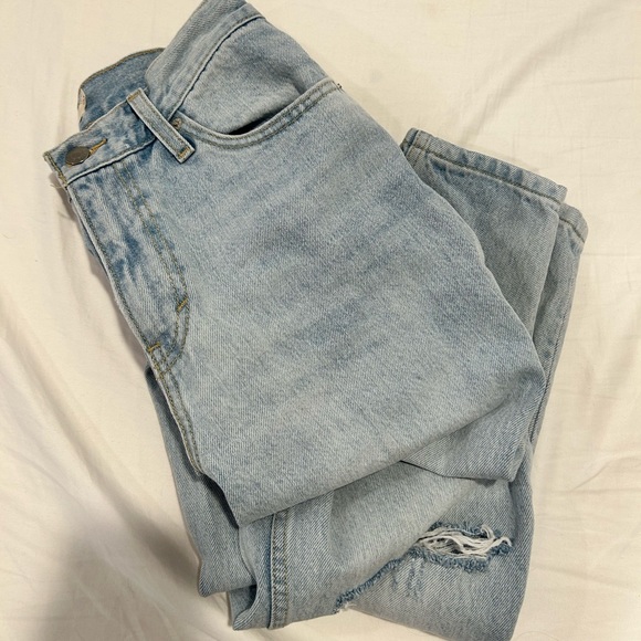 Vintage Levi mom jeans light wash - Picture 5 of 11